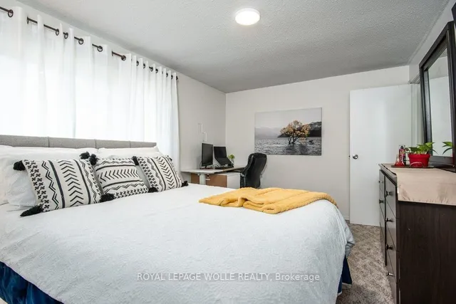 Additional image 36 of 634 Strasburg Rd Unit 3