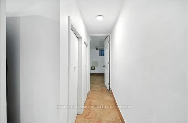 Additional image 34 of 1039 Ossington Ave