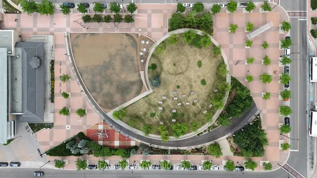 Additional image 30 of 100 Baycliffe Cres