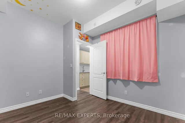 Additional image 14 of 871 Wilson Ave Unit 6