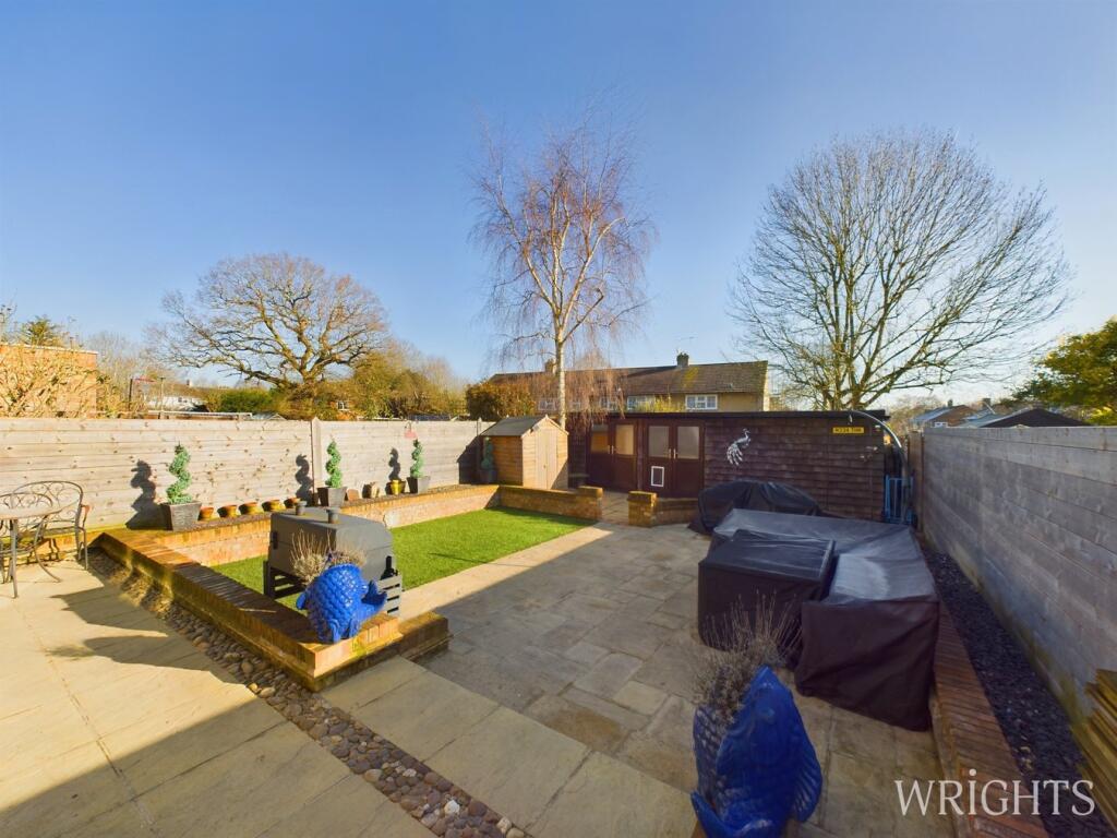Additional image 26 of West Mead, Welwyn Garden City, AL7
