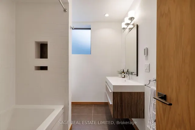 Additional image 48 of 5 Bermuda Ave