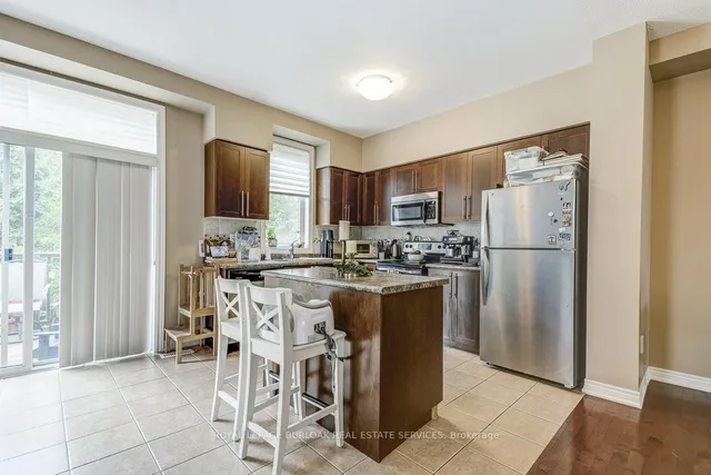 Additional image 9 of 4165 Upper Middle Rd Unit 13