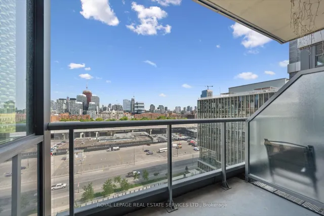 Additional image 21 of 1 Edgewater Dr Unit GPH27