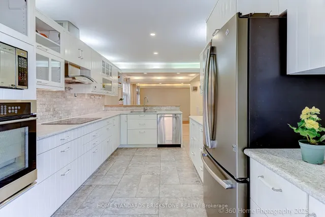 Additional image 8 of 16 Lansbury Dr