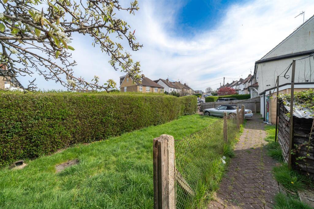 Additional image 12 of Campfield Road, St. Albans