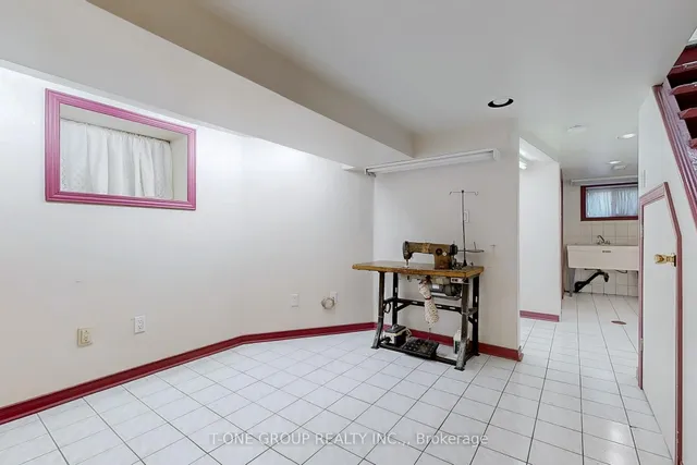 Additional image 35 of 839 Shaw St