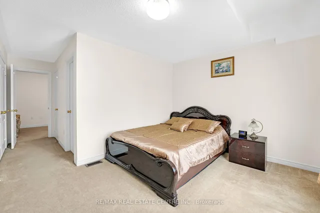 Additional image 31 of 18 Kawana Rd