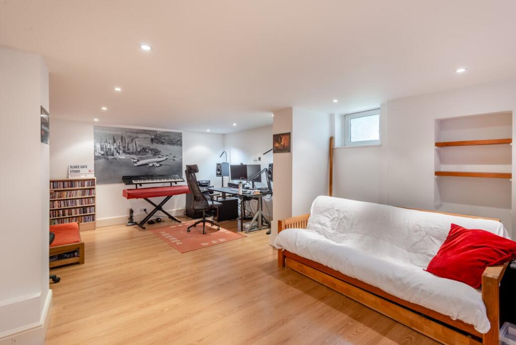 Additional image 25 of Alma Road, St. Albans