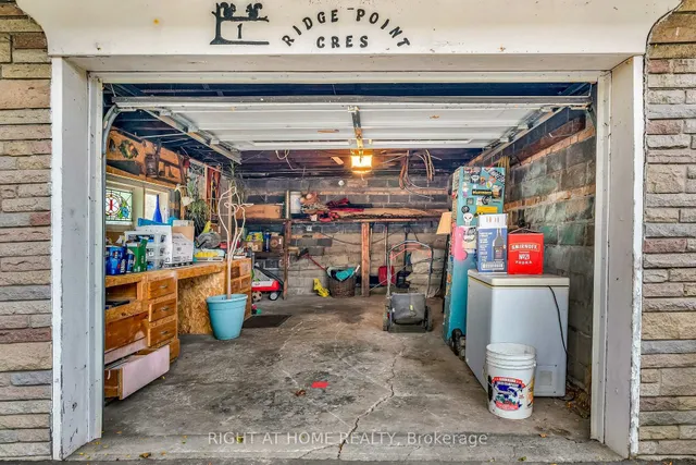 Additional image 49 of 1 Ridge Point Cres