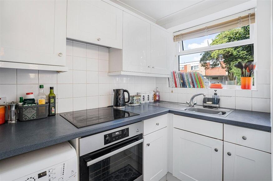 Additional image 4 of Milton Road, Harpenden, AL5