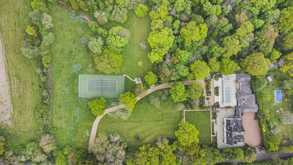 Additional image 21 of Grubbs Lane, Brookmans Park, AL9