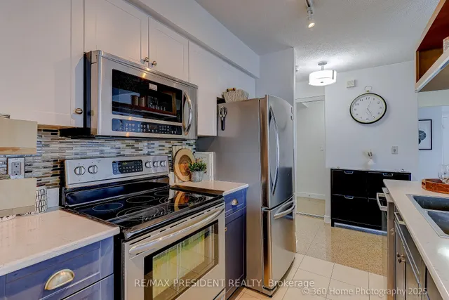 Additional image 25 of 81 Navy Wharf Crt Unit 3608