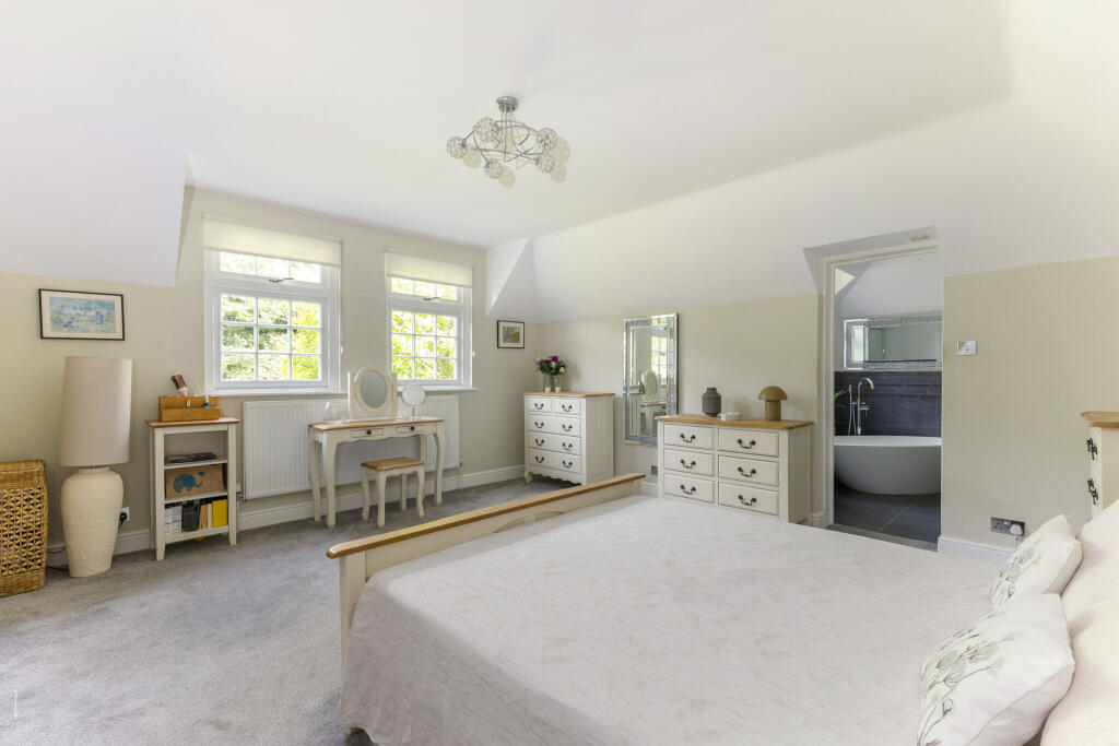 Additional image 8 of Hatching Green Close, Harpenden, AL5