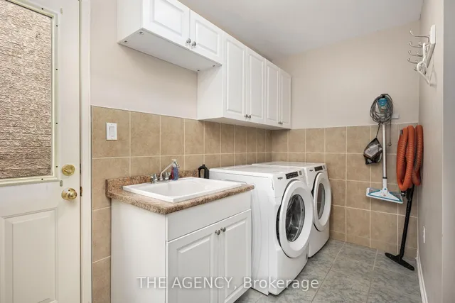 Additional image 12 of 1 Applegrove Crt