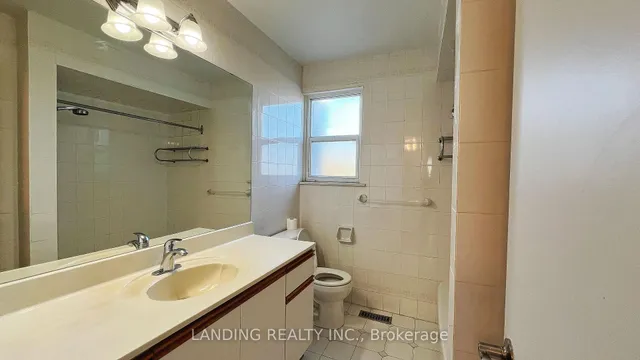 Additional image 9 of 22 KING HENRY'S Blvd