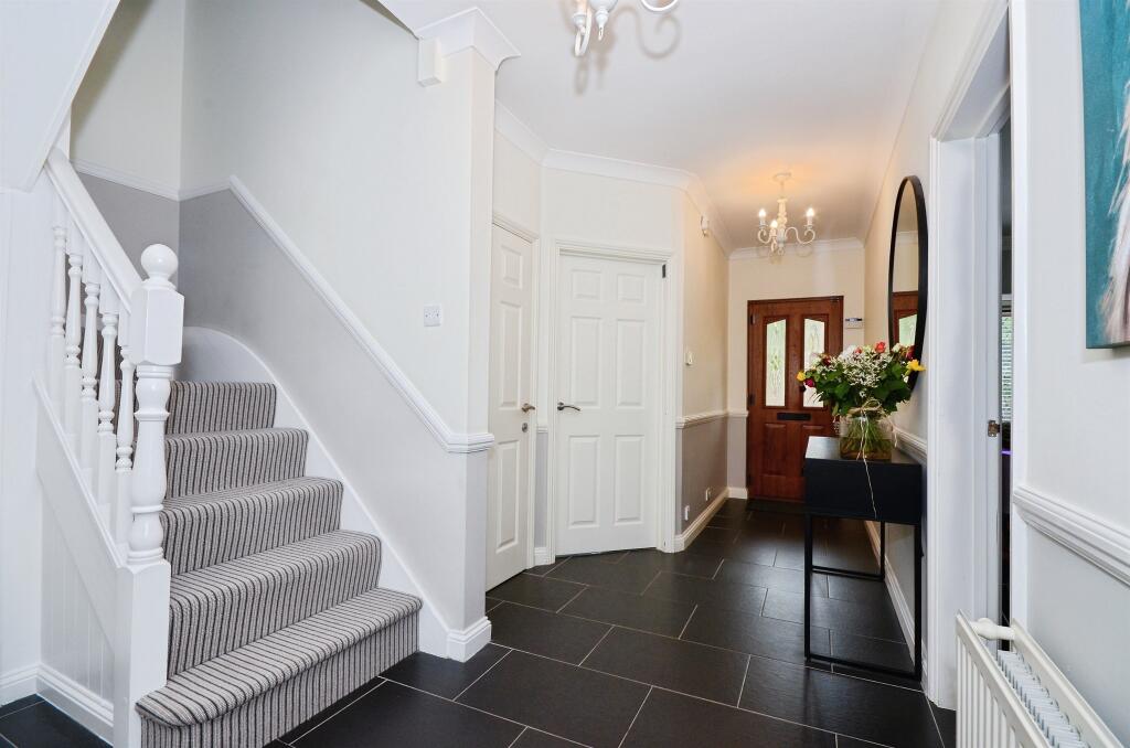 Additional image 18 of Enid Close, Bricket Wood, St. Albans