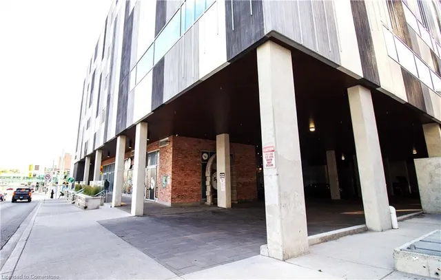 Additional image 3 of 60 Frederick St Unit 3414