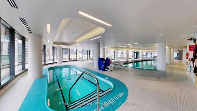 Additional image 25 of 11 Wellesley St Unit 811