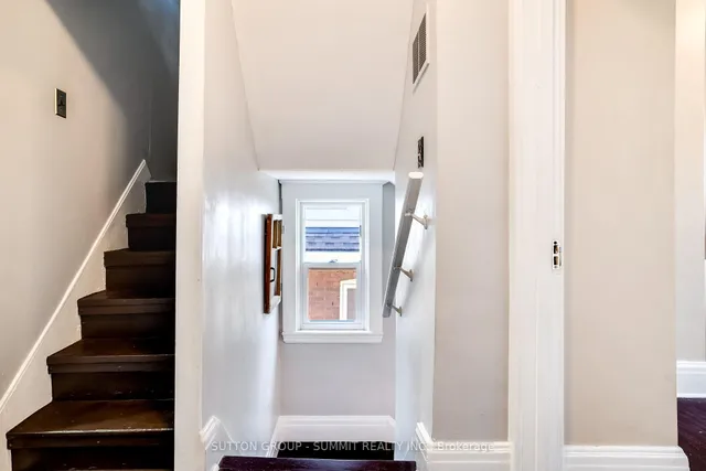 Additional image 33 of 287 Graham Ave