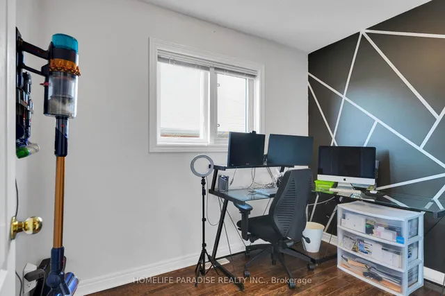 Additional image 19 of 33 Silent Pond Cres