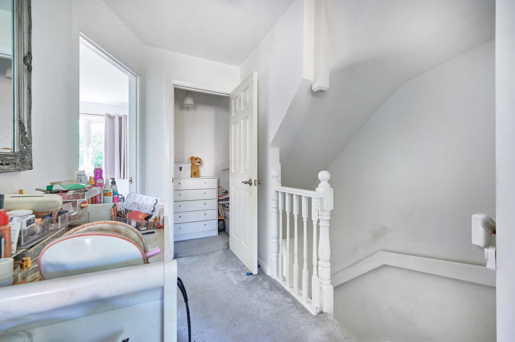 Additional image 11 of Holyrood Crescent, St. Albans, Hertfordshire, AL1