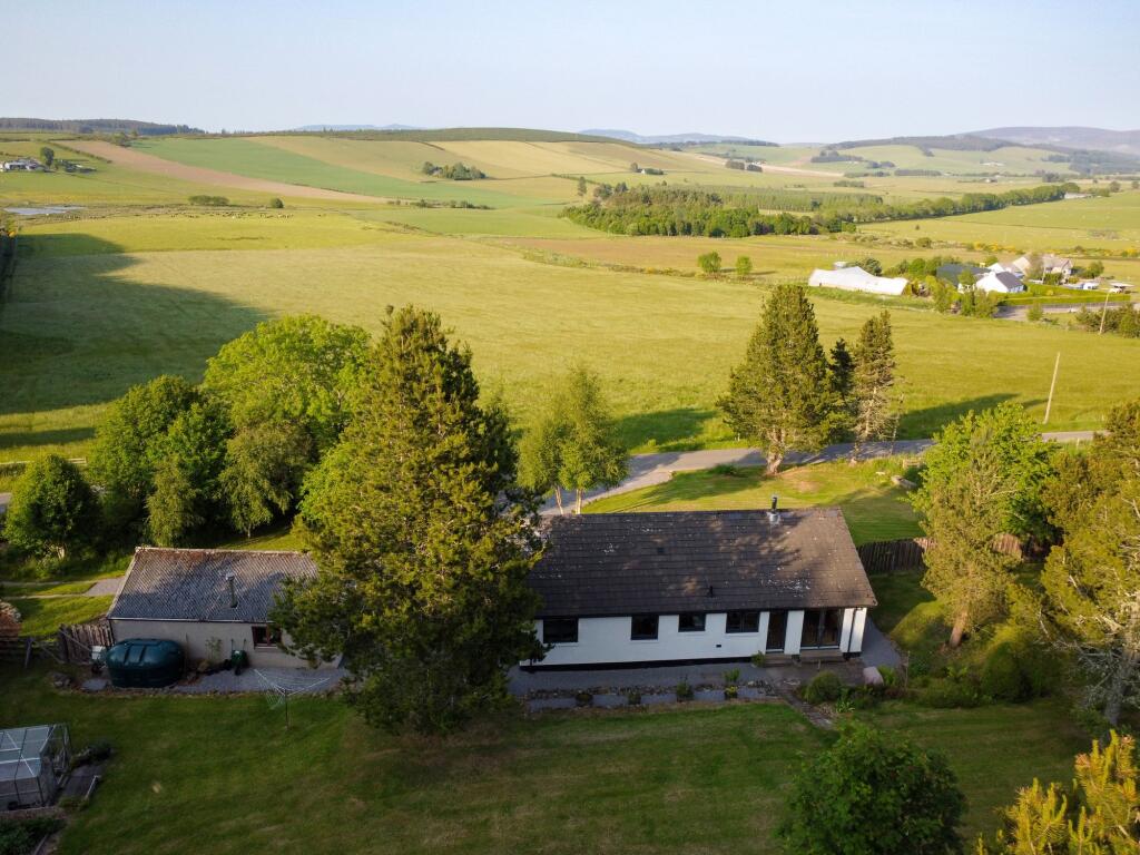 Additional image 42 of Cushnie, Alford, AB33