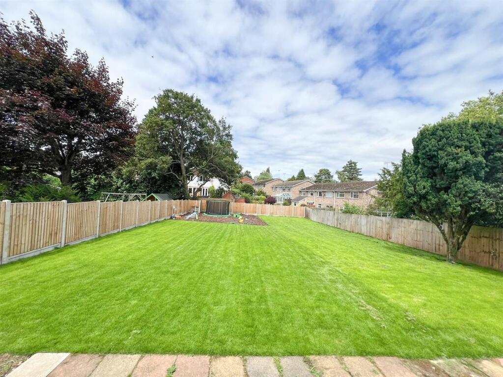 Additional image 12 of Townsend Lane, Harpenden