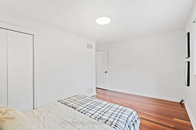 Additional image 26 of 406 Glen Park Ave