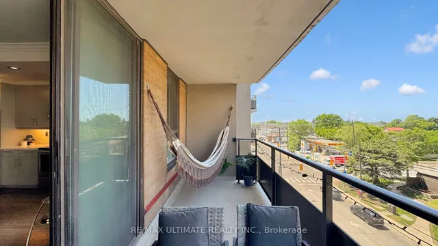 Additional image 23 of 135 Marlee Ave Unit 505