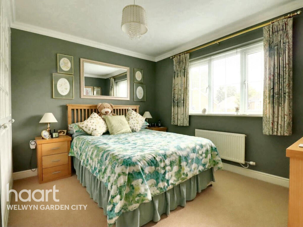 Additional image 4 of Sir John Newsom Way, Welwyn Garden City