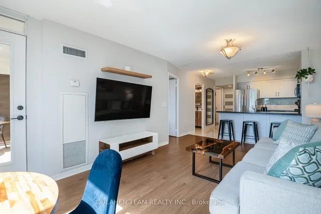 Additional image 7 of 51 Harrison Garden Blvd Unit 411