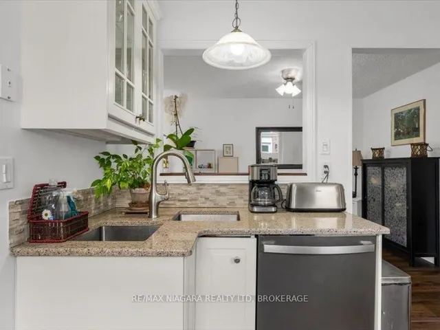 Additional image 13 of 2393 Greenbank Tr