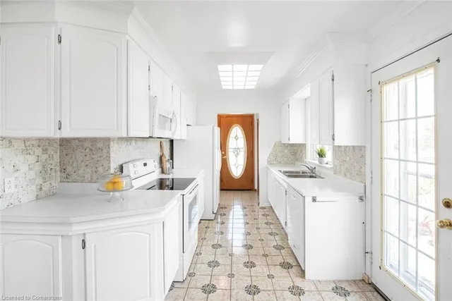 Additional image 20 of 86 Ranchdale Dr