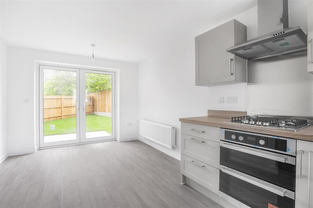 Additional image 7 of Plot 1, Cobnut Close, Havilland Park, Hatfield