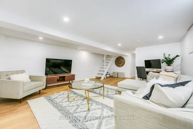 Additional image 32 of 130 Swanwick Ave