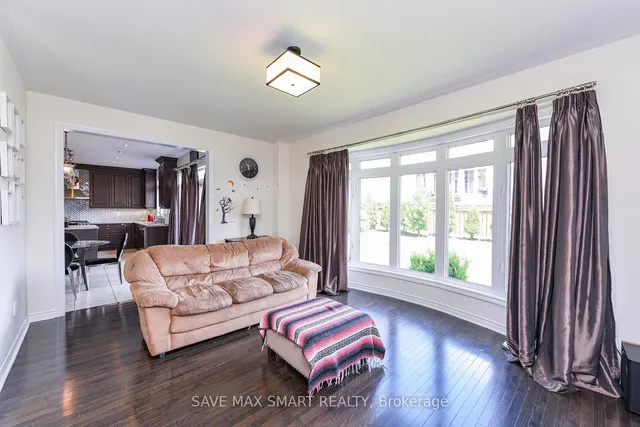 Additional image 14 of 13 Royal west Dr