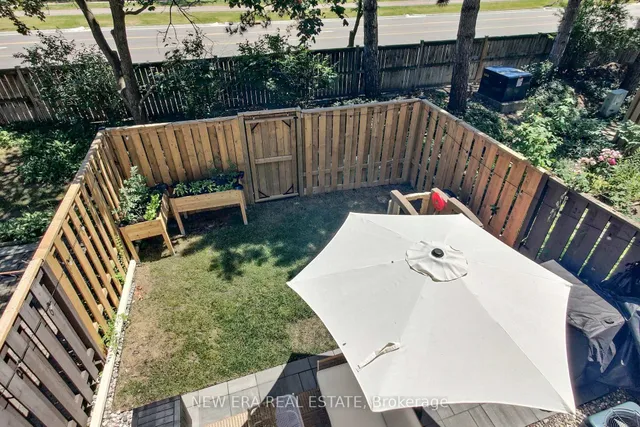 房产图片 42 - 1951 Rathburn Rd 单元 5