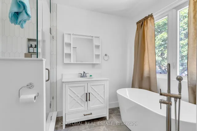 Additional image 25 of 47 Manderley Dr