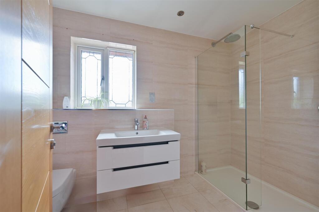 Additional image 14 of Leasey Dell Drive, Wheathampstead, St. Albans