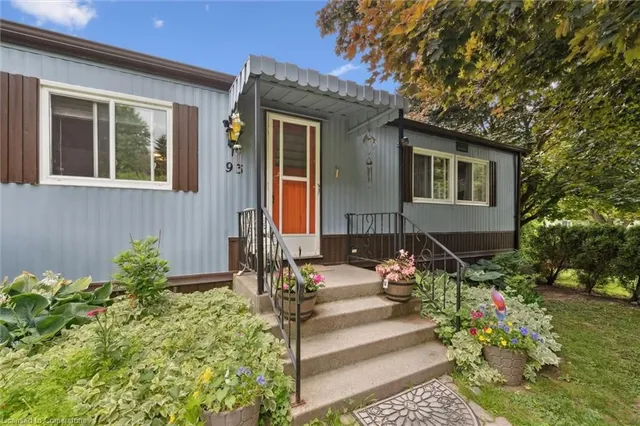 Additional image 6 of 1294 Concession 8 Rd Unit 93 Maple