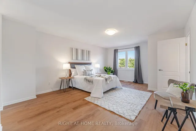 Additional image 23 of 325 Harrowsmith Dr