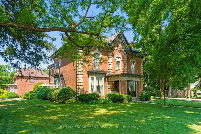 275 Cumberland Ave