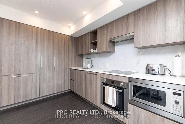 Additional image 9 of 19 Bathurst St Unit 2311