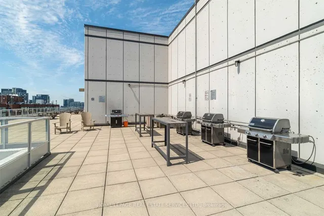 Additional image 35 of 700 King St Unit PH13