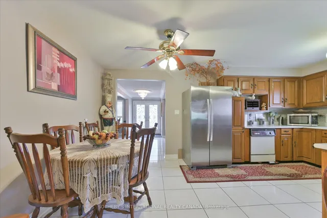 Additional image 15 of 502 Queens Dr