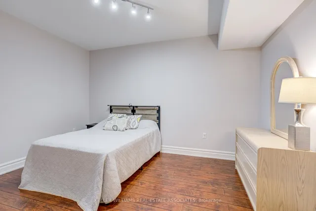 Additional image 44 of 20 Cannington Cres