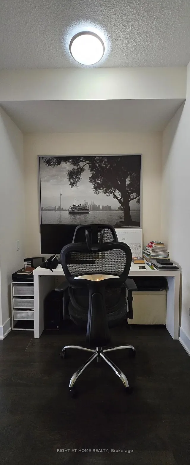 Additional image 25 of 30 Roehampton Ave Unit 2308