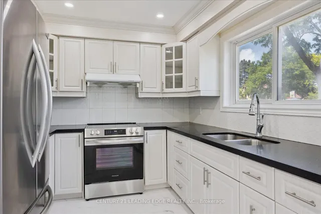 Additional image 16 of 49 Farmhill Crt