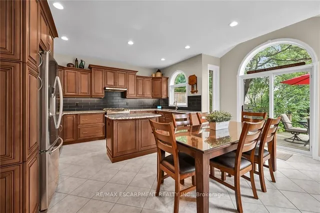 Additional image 12 of 15 Pelham Dr